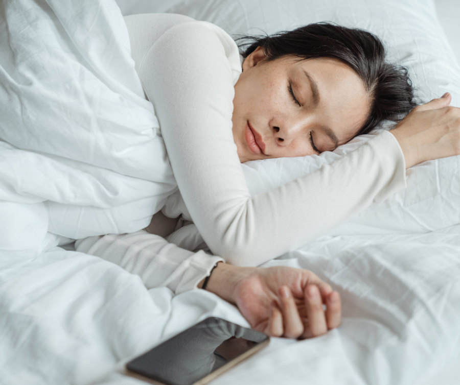 ρυτίδες ύπνου woman sleeping