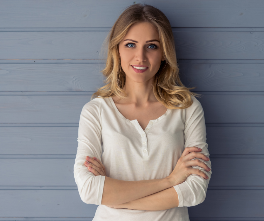 αισθητικές θεραπείες 
beautiful woman smiling