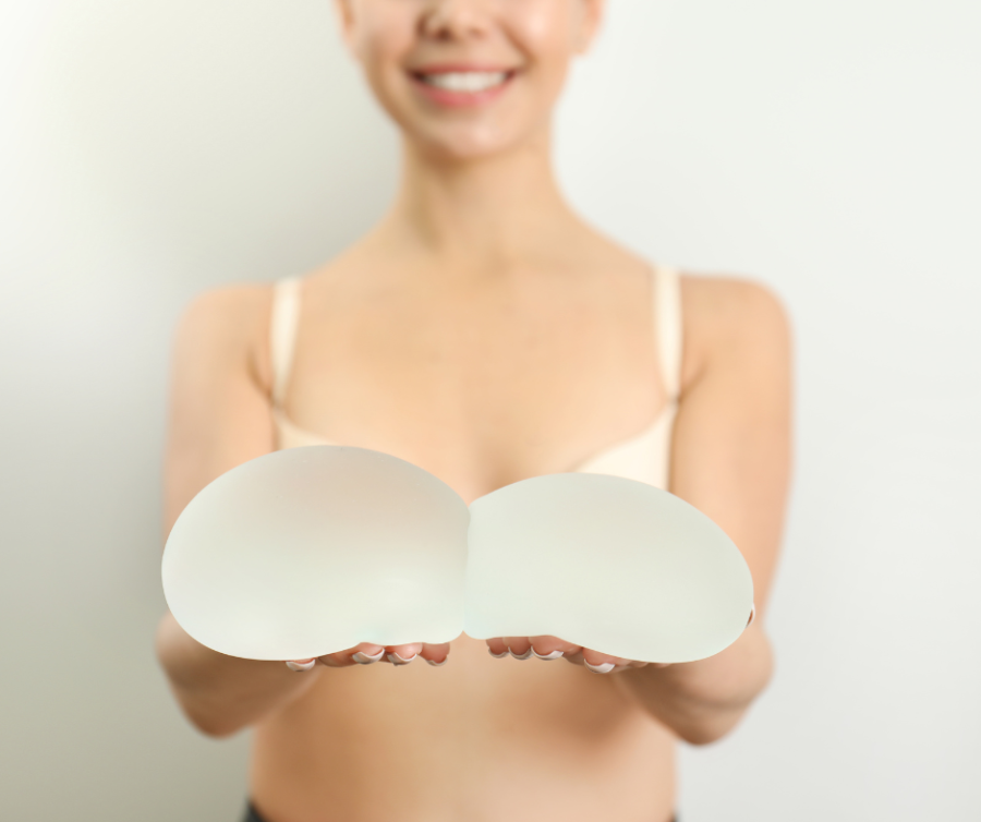 αυξητική στήθους woman choosing inplants