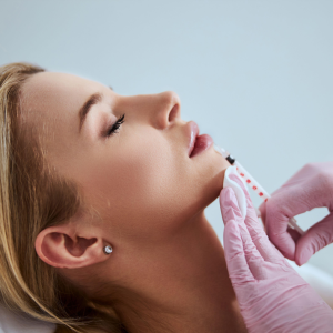 Συνδυασμός laser και fillers – εφαρμογή filler στο πρόσωπο